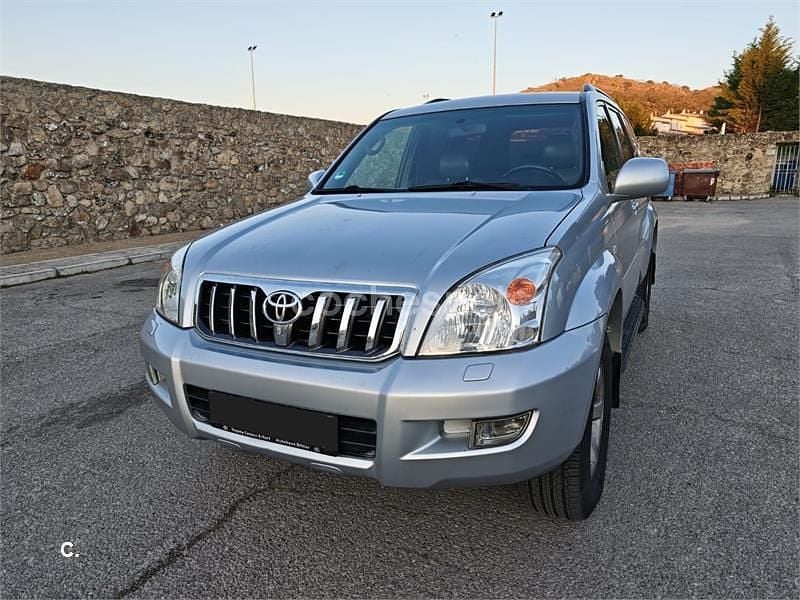 Usado Toyota Land Cruiser 173 CV (127 kW) 2008 Gris / plata SUV