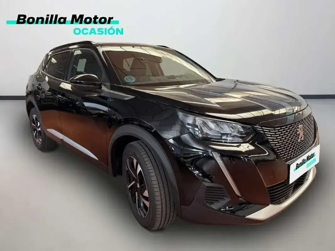 Usado Peugeot 2008 Allure 131 CV (96 kW) 2023 Negro SUV