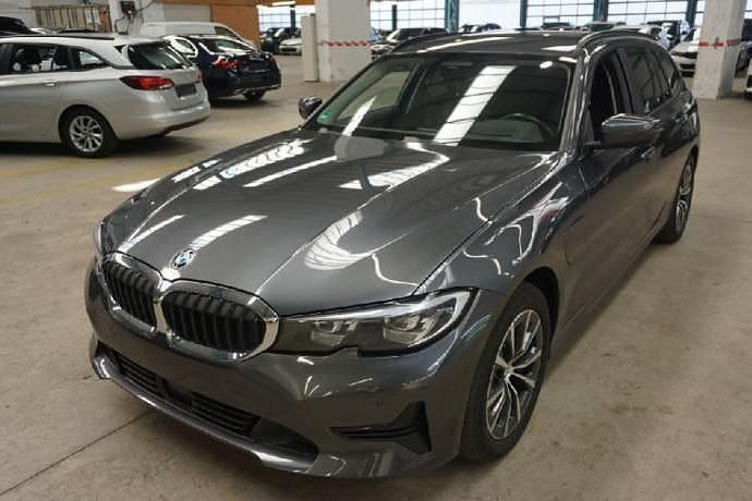 Usado 2021 BMW 330 Familiar | 25.850 € (Super precio) - Imagen 1/4