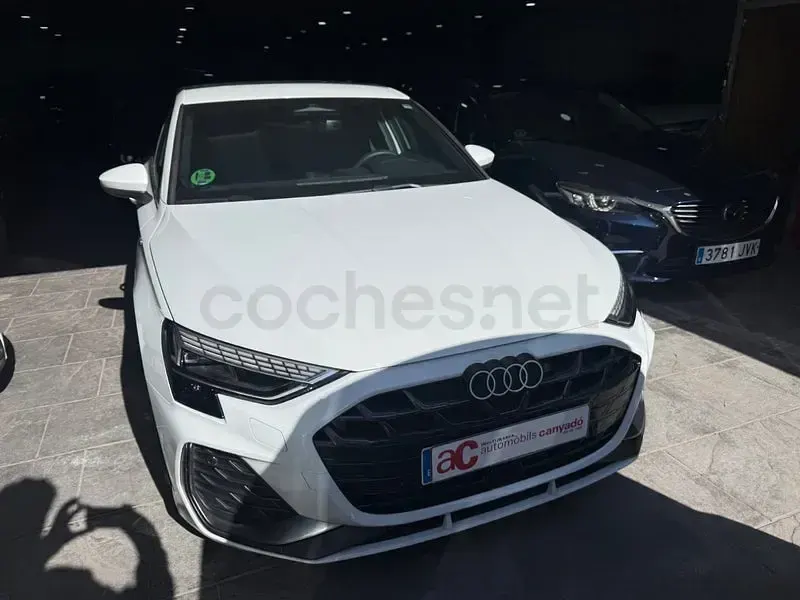 Usado Audi A3 S-Line 150 CV (110 kW) 2025 Blanco Berlina