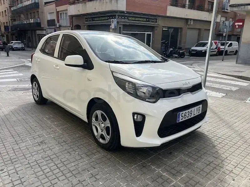Usado Kia Picanto 67 CV (49 kW) 2022 Blanco Utilitario