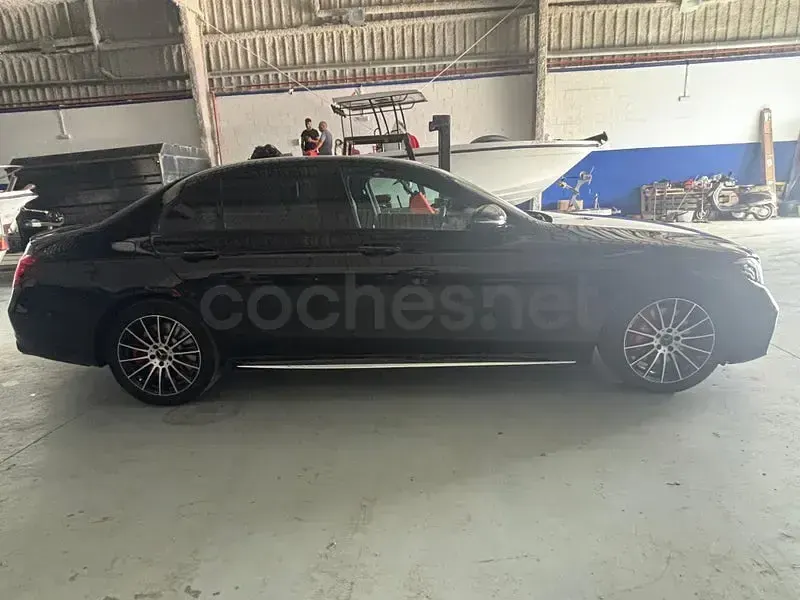 Usado Mercedes E450 367 CV (269 kW) 2019 Negro Berlina