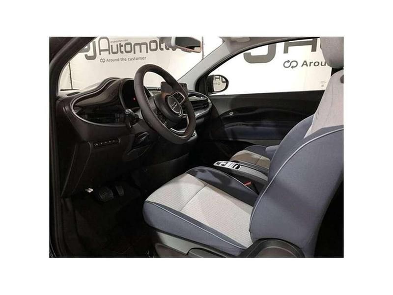 Usado Fiat 500e Icon 85 kW (116 CV) 2021 Negro Berlina