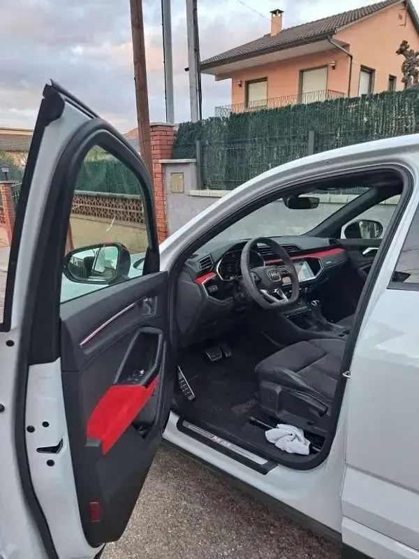 Usado Audi RS Q3 Sportback Ambiente 400 CV (294 kW) 2023 Blanco SUV