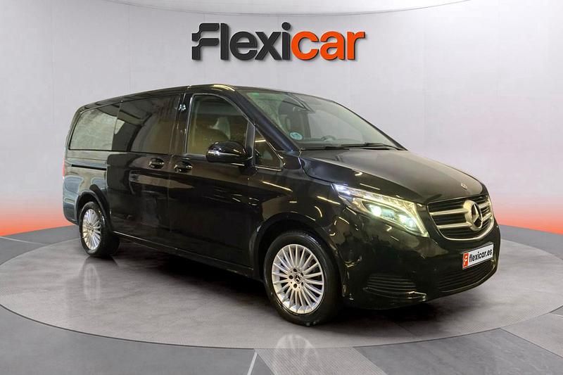 Negro Usado 2019 Mercedes V220 Monovolumen | 34.990 € (Precio justo) - Imagen 1/4