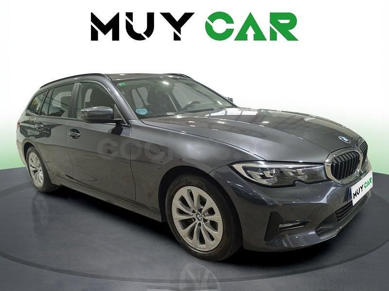Usado BMW 318 150 CV (110 kW) 2019 Gris / plata Familiar