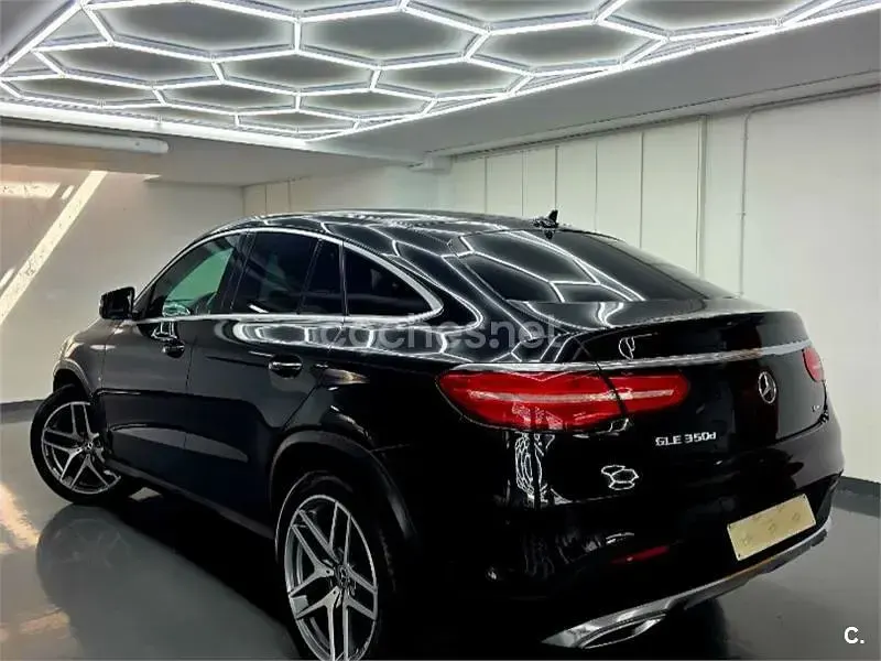 Usado Mercedes GLE350 258 CV (189 kW) 2019 Negro SUV