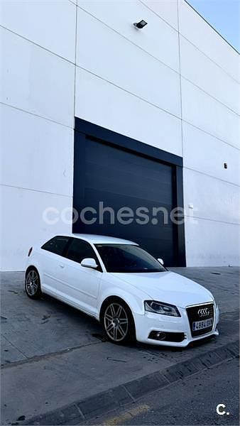 Usado Audi A3 Attraction 140 CV (102 kW) 2010 Blanco Utilitario