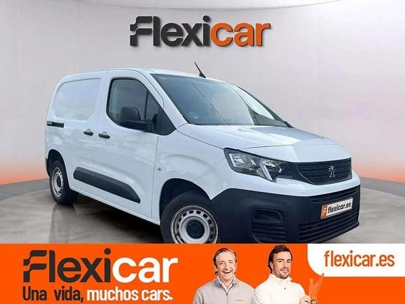 Blanco Usado 2022 Peugeot Partner Monovolumen | 13.090 € (Caro) - Imagen 1/4