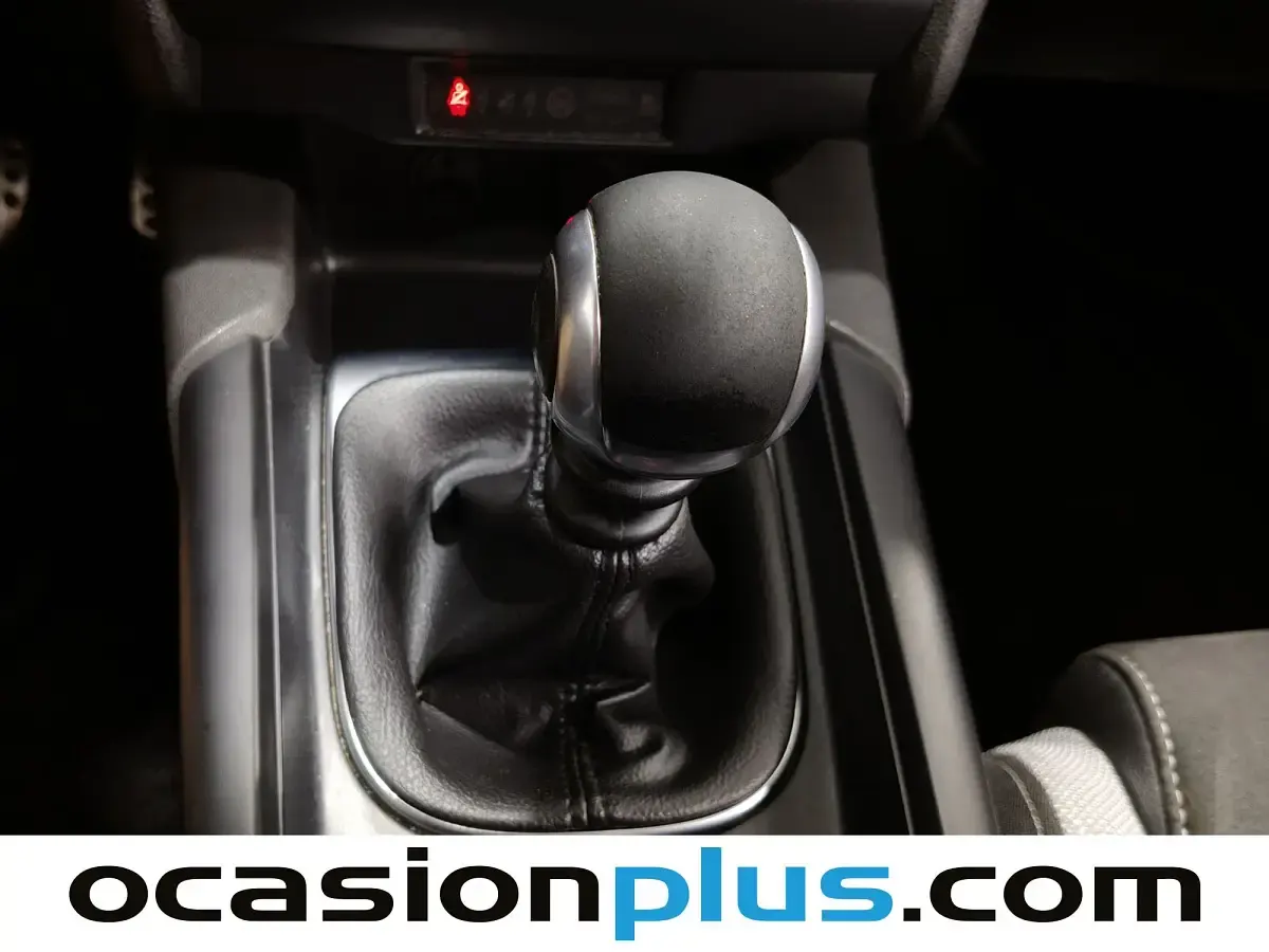 Usado DS Automobiles DS4 Crossback Style 120 CV (88 kW) 2017 SUV