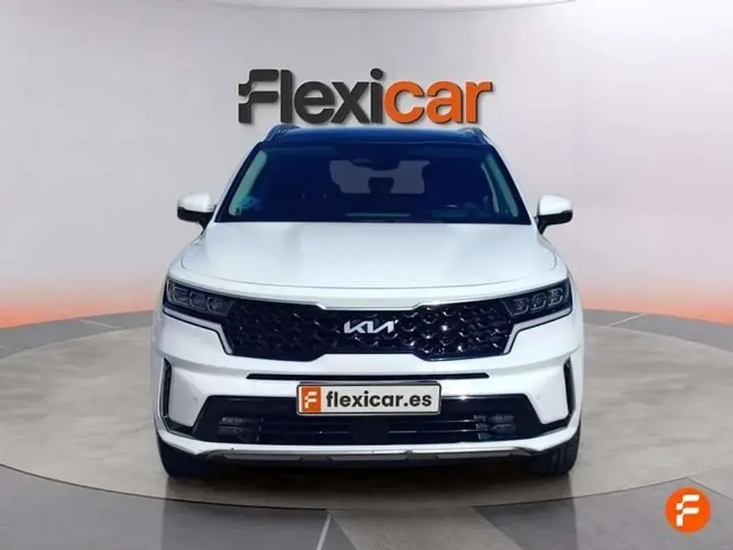 Usado Kia Sorento Advance 232 CV (170 kW) 2024 Blanco SUV