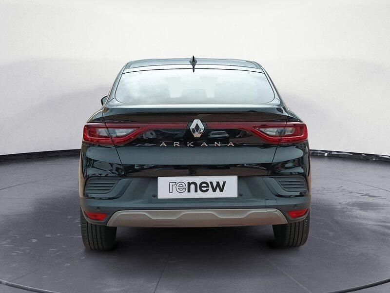 Usado Renault Arkana Techno 140 CV (102 kW) 2022 Negro SUV