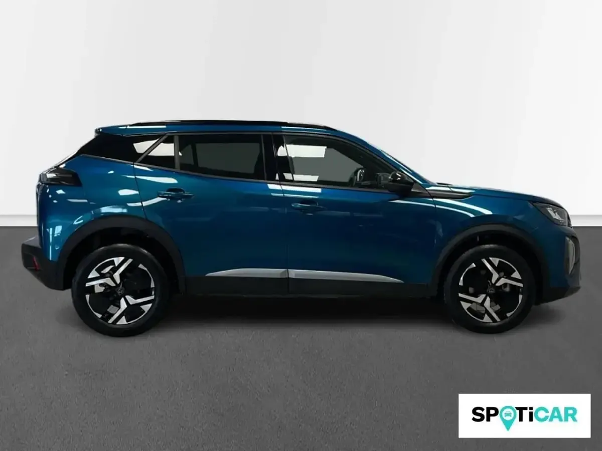 Usado Peugeot 2008 Allure 100 CV (73 kW) 2025 Azul SUV