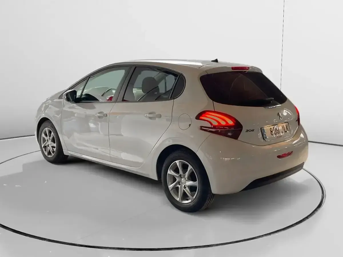 Brugt Peugeot 208 Style 82 HK (60 kW) 2016 Hvid Hatchback