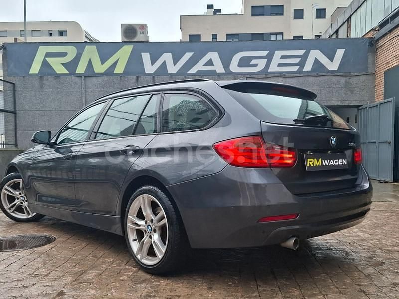 Usado BMW 318 143 CV (105 kW) 2014 Gris / plata Familiar