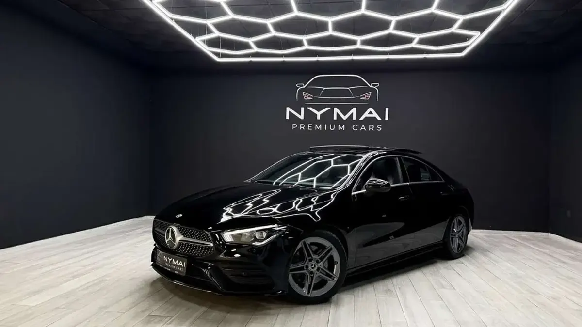 Usado Mercedes CLA200 162 CV (119 kW) 2020 Negro Coupe