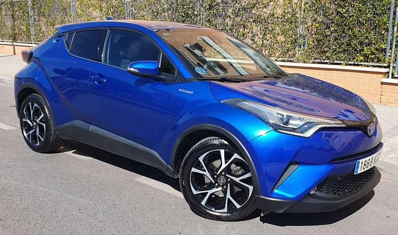 Usado Toyota C-HR Advance 122 CV (89 kW) 2019 Azul SUV