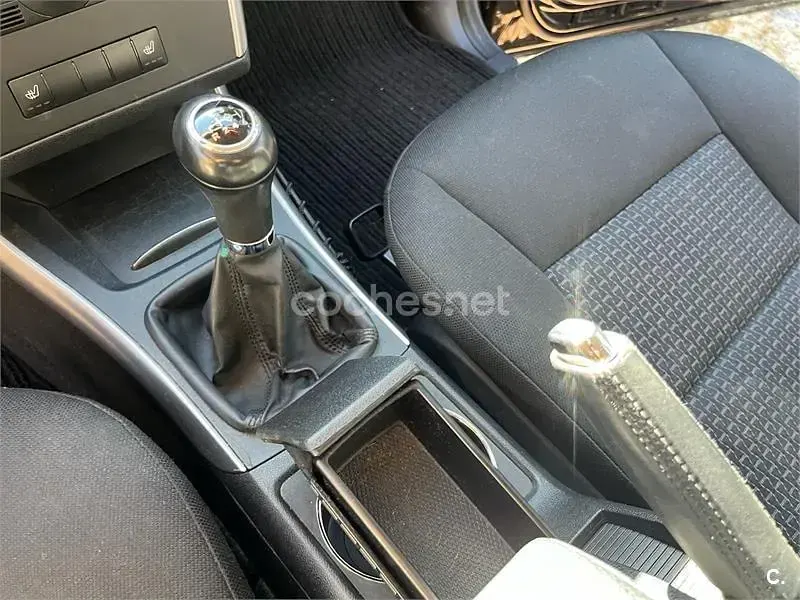 Usado Mercedes B180 Sport Edition 109 CV (80 kW) 2010 Negro Monovolumen