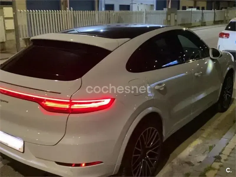 Usado Porsche Cayenne 340 CV (250 kW) 2020 Blanco SUV