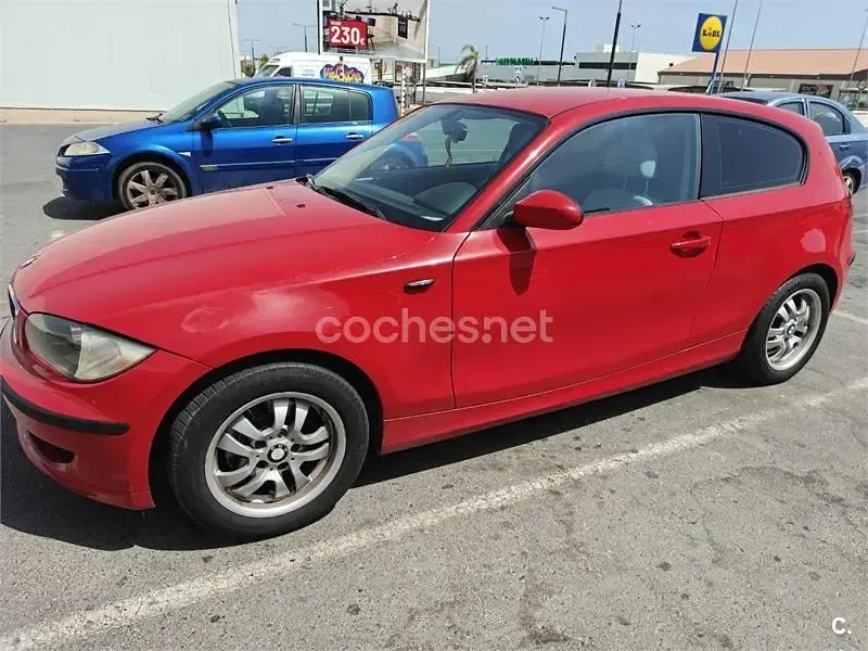 Usado BMW 118 143 CV (105 kW) 2008 Rojo Utilitario