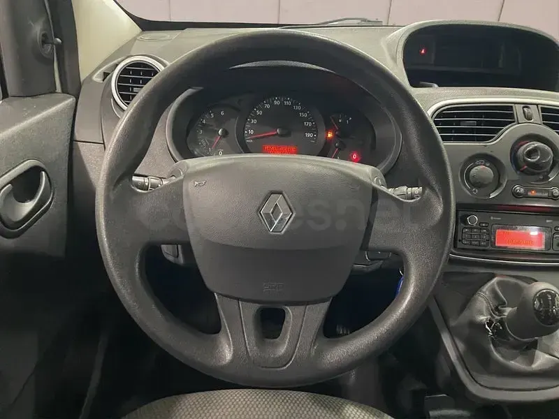 Usado Renault Kangoo 75 CV (55 kW) 2019 Blanco Monovolumen