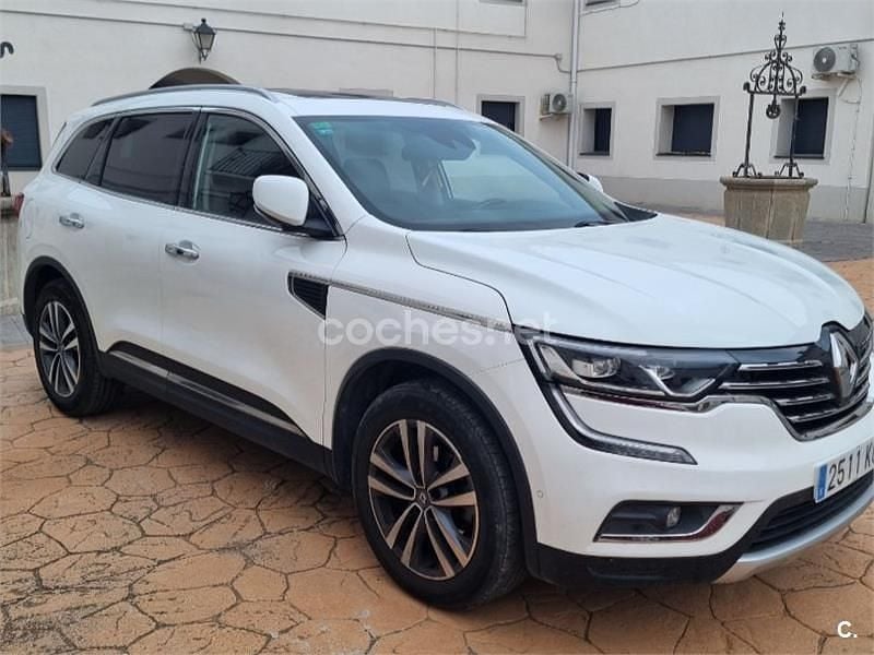 Usado Renault Koleos Zen 130 CV (95 kW) 2017 Blanco SUV
