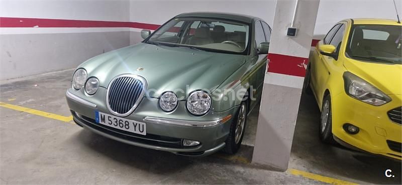 Usado Jaguar S-Type 240 CV (176 kW) 2000 Verde Berlina