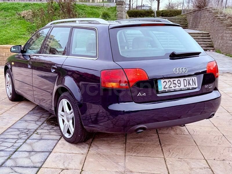 Usado Audi A4 S-Line 205 CV (150 kW) 2005 Azul Familiar