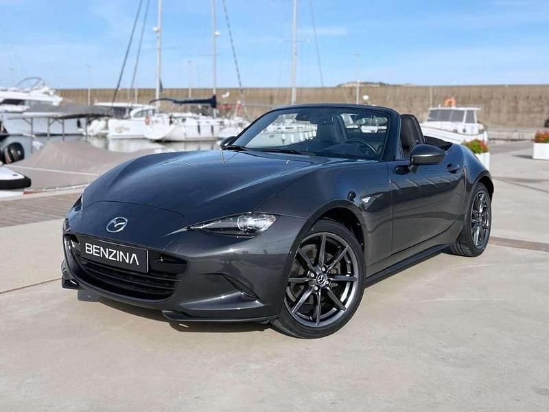 Gris / plata Usado 2019 Mazda MX5 Inclusive Descapotable | 25.900 € (Precio justo) - Imagen 1/4