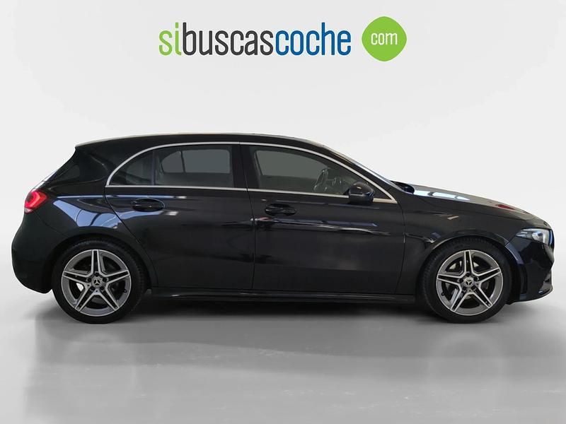 Usado Mercedes A180 115 CV (84 kW) 2020 Rosa