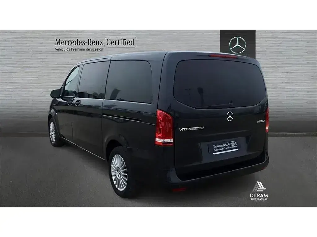 Usado Mercedes Vito 163 CV (119 kW) 2021 Negro Van