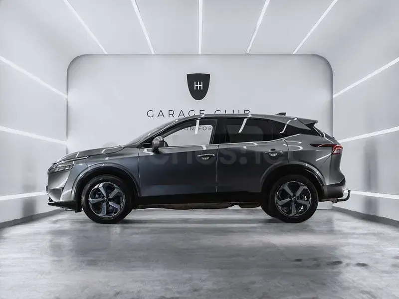 Usado Nissan Qashqai 158 CV (116 kW) 2022 Gris / plata SUV