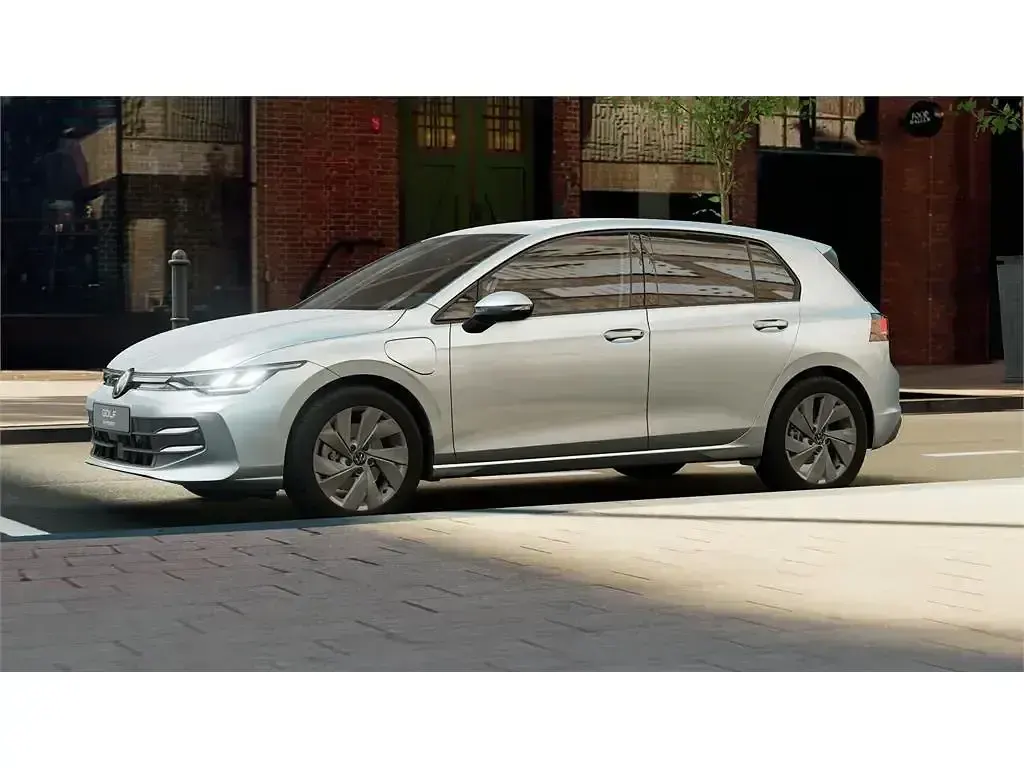 Nuevo VW Golf VIII Match 204 CV (150 kW) 2025 Gris Berlina