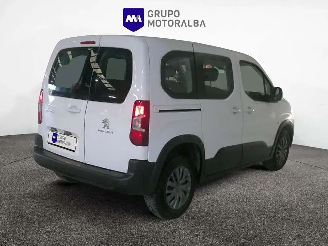 Usado Peugeot Rifter Business-Line 101 CV (74 kW) 2023 Blanco Monovolumen
