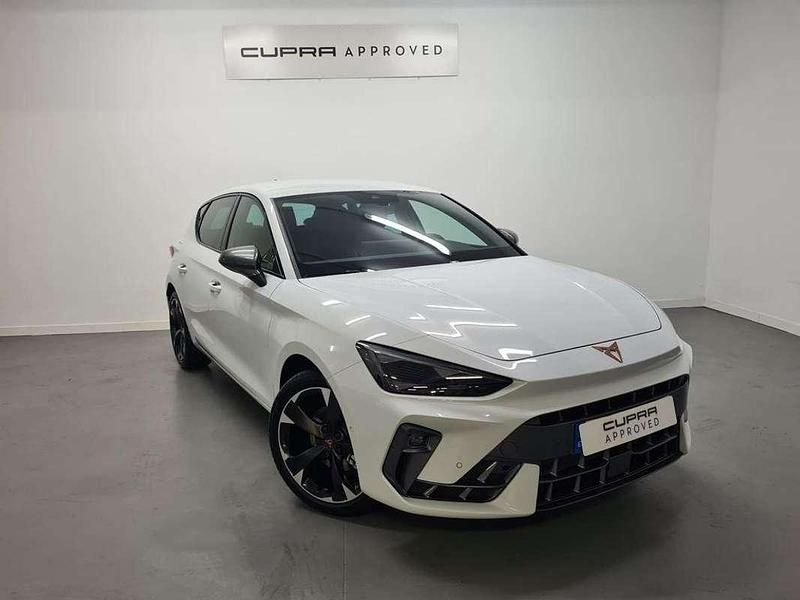 Blanco Nuevo 2025 Cupra Leon Utilitario | 31.990 € (Precio justo) - Imagen 1/4