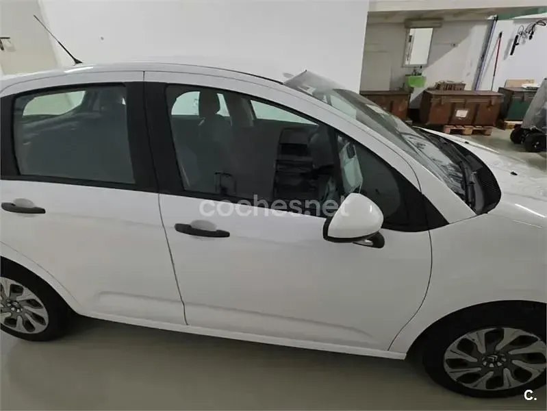 Usado Citroën C3 Live 82 CV (60 kW) 2016 Blanco Berlina