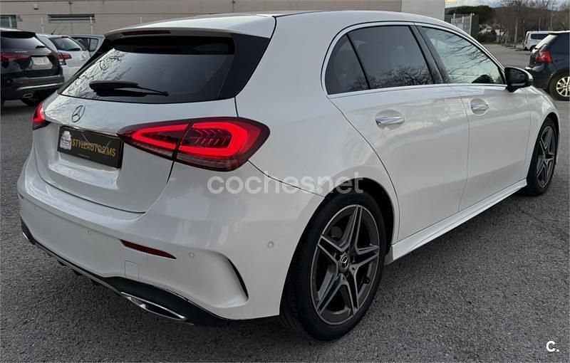 Usado Mercedes A180 109 CV (80 kW) 2018 Blanco Berlina