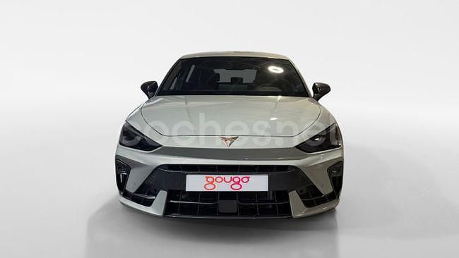 Usado Cupra Leon 150 CV (110 kW) 2025 Gris / plata Berlina