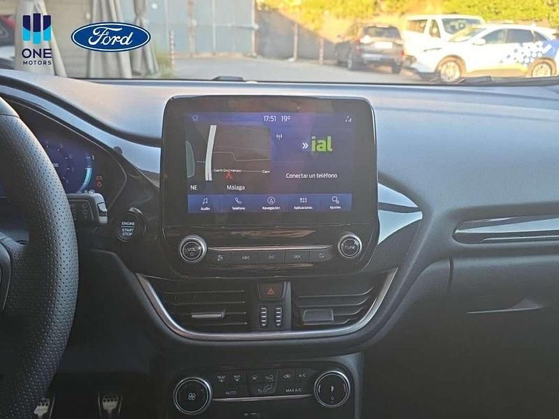 Usado Ford Puma ST-Line X 125 CV (91 kW) 2022 Plateado SUV