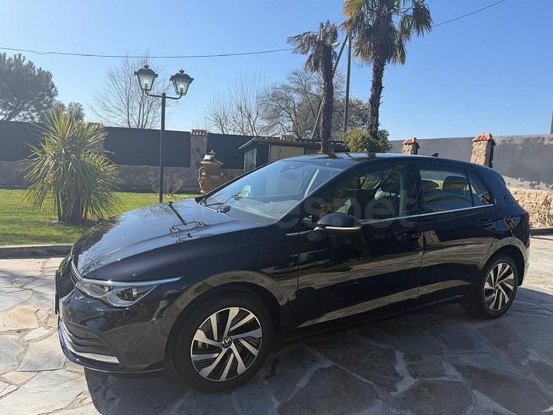 Usado VW Golf VIII 204 CV (150 kW) 2023 Negro Berlina