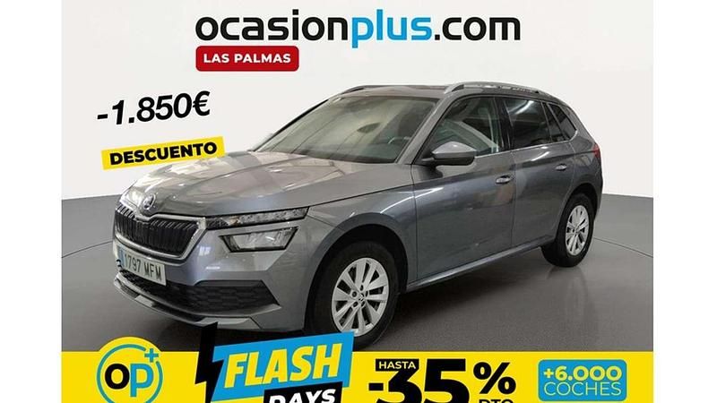 Usado Skoda Kamiq Ambition 110 CV (80 kW) 2023 Gris SUV