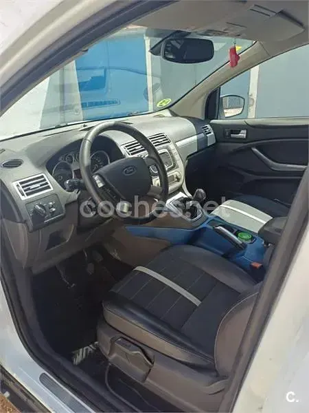 Usado Ford Kuga Trend 136 CV (100 kW) 2008 Blanco SUV