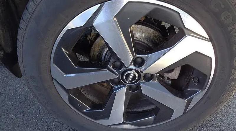 Usado Nissan Qashqai N-Connecta 190 CV (139 kW) 2023 Blanco perlado negro SUV