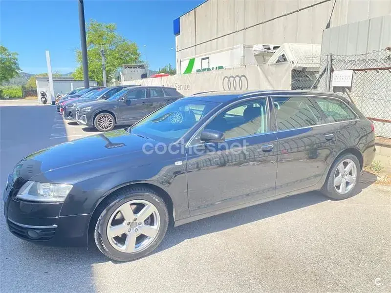 Usado Audi A6 Ambiente 140 CV (102 kW) 2008 Negro Familiar