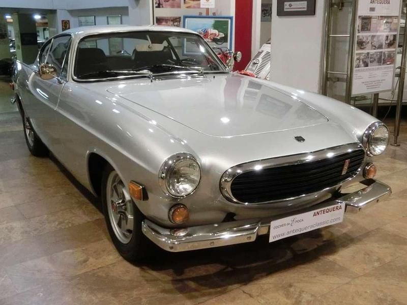 Usado Volvo P1800 120 CV (88 kW) 1972 Plateado Coupe