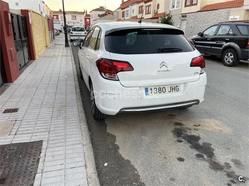 Usado Citroën C4 Feel 99 CV (72 kW) 2015 Blanco Berlina