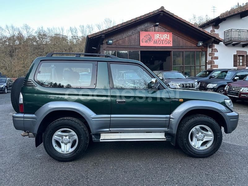 Verde Usado 2002 Toyota Land Cruiser SUV | 20.999 € (Precio justo) - Imagen 1/4
