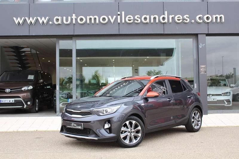 Gris Usado 2019 Kia Stonic SUV | 14.500 € (Buen precio) - Imagen 1/4