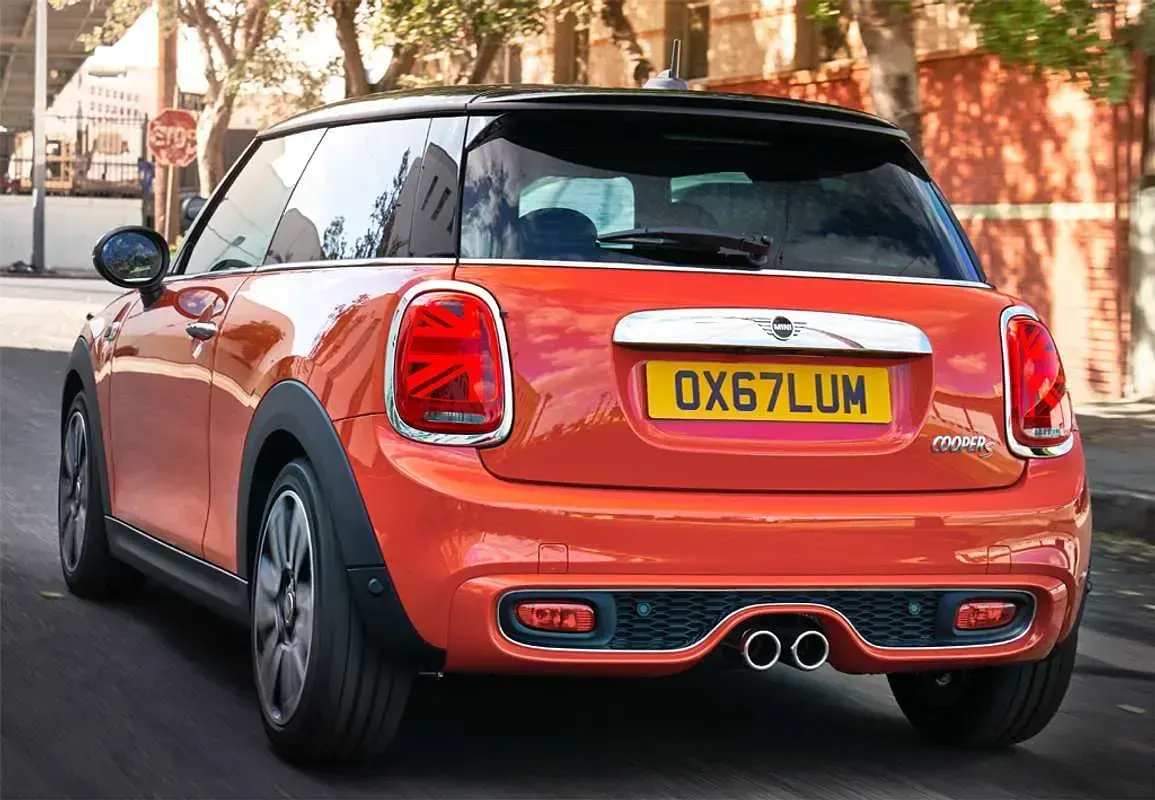 Usado Mini Cooper S 192 CV (141 kW) 2021 Blanco Utilitario