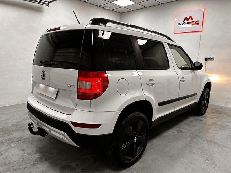 Usado Skoda Yeti Ambition 110 CV (80 kW) 2017 Blanco SUV